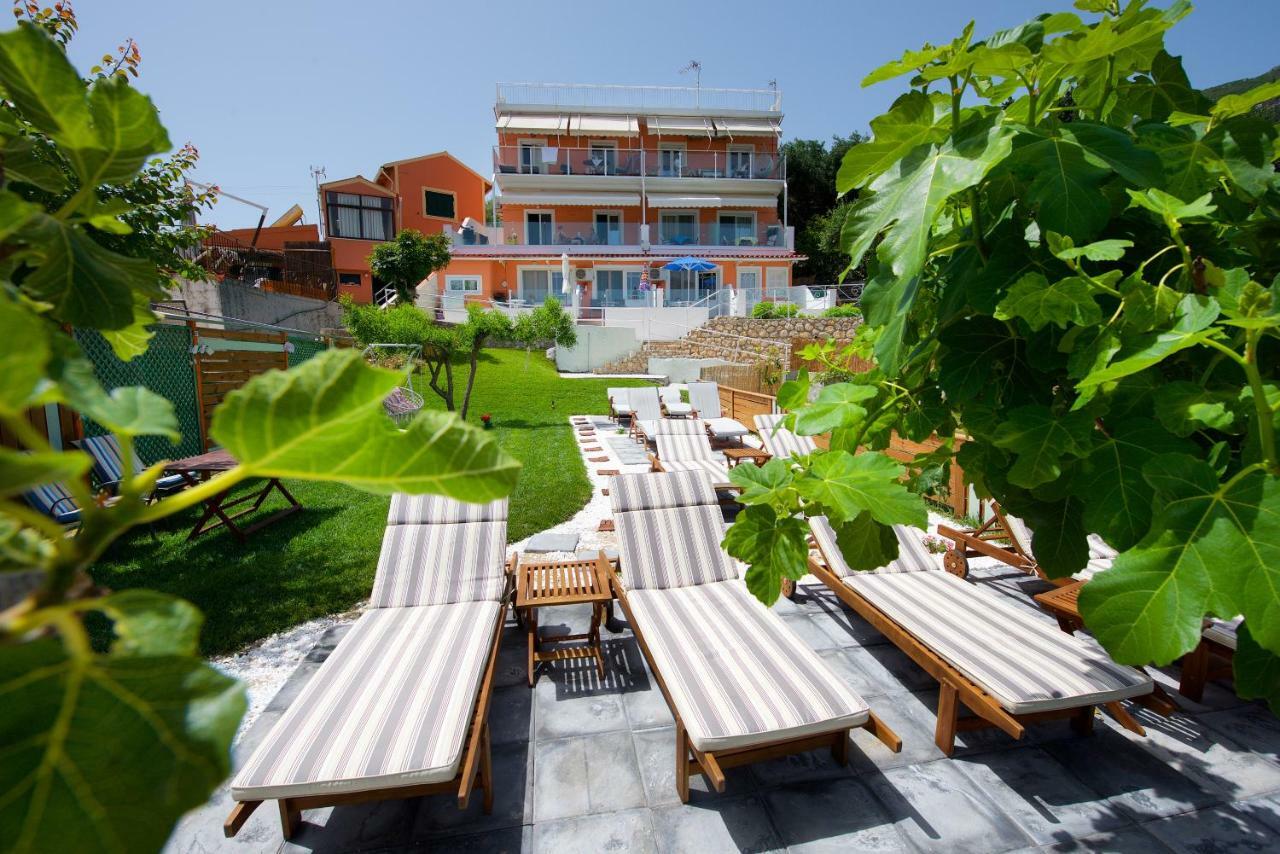 Tango Apartment On The Beach Paleokastritsa Exteriér fotografie